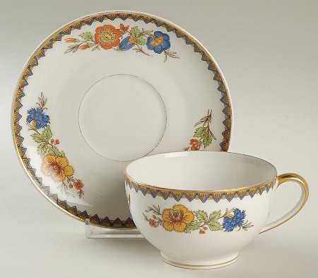 Amiens Flat Cup & Saucer Set