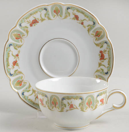 Chantoung Flat Cup & Saucer Set