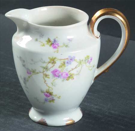 CHF285 Creamer