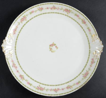 Head 148 Handled Cake Plate