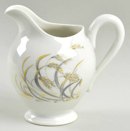 Lyon Creamer