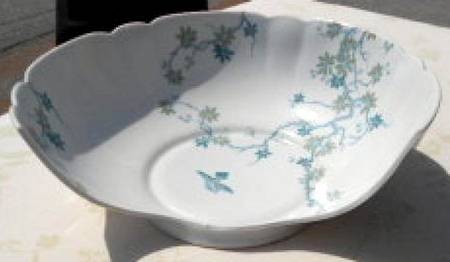 Mesanges 9" Round Vegetable Bowl