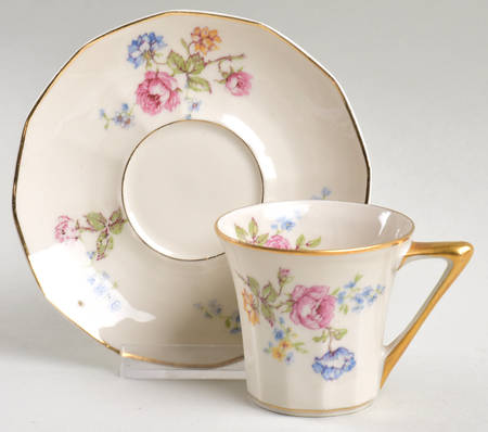 Rosario Flat Demitasse Cup & Saucer Set