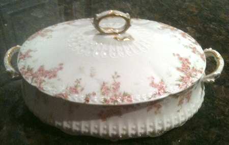 Schleiger 1289 Round Covered Vegetable by Charles Field Haviland