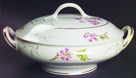 Spring Blossom Round Covered Vegetable