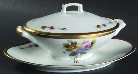 Winterthur Sauce Boat & Lid