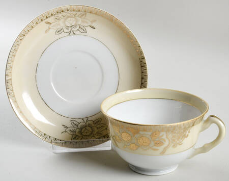 CHK3 Footed Cup & Saucer Set