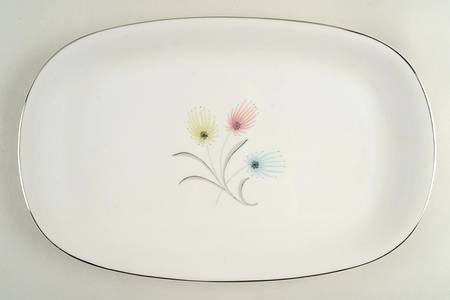 Fantasy 15" Oval Serving Platter