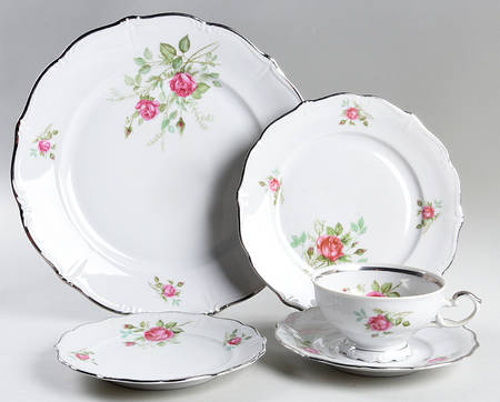 Rose 5 Piece Place Setting