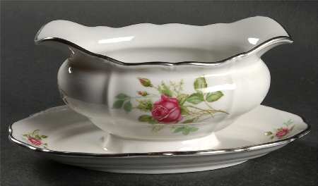 Rose Gravy Boat with Attached Underplate
