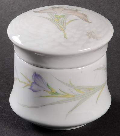Daffodil Sugar Bowl & Lid