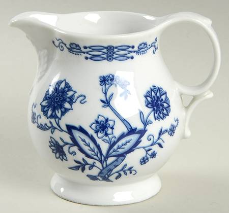Dresden Classics Blue Creamer
