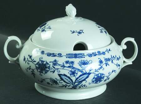 Dresden Classics Blue Tureen &  Lid