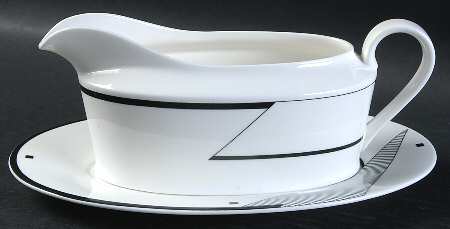 Angles Gravy Boat & Underplate