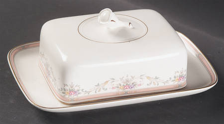 Spring Crest Rectangular Covered Butter