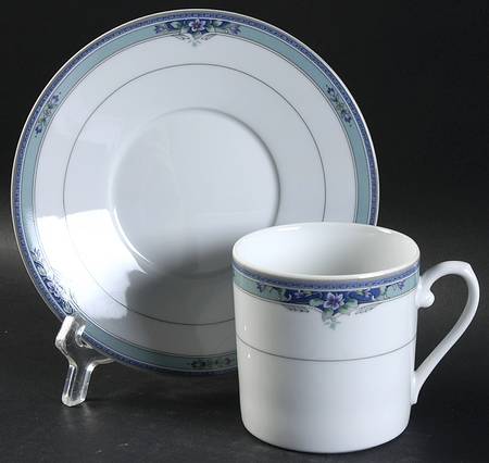Stratford Flat Cup & Saucer Set