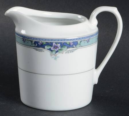 Stratford Creamer