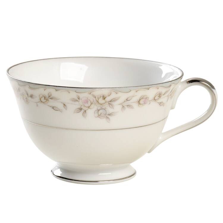 Chantilly Footed Cup