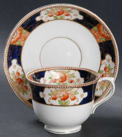 4845 Footed Cup & Saucer Set