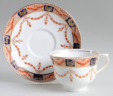 4995 Footed Cup & Saucer Set by Colclough