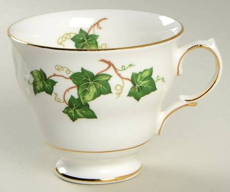 Ivy Leaf Footed Cup
