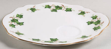 Ivy Leaf Snack Plate
