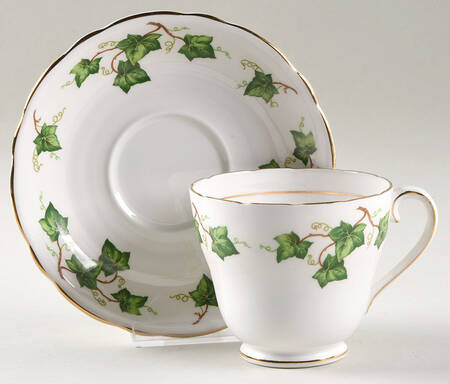 Ivy Leaf Footed Cup & Saucer Set