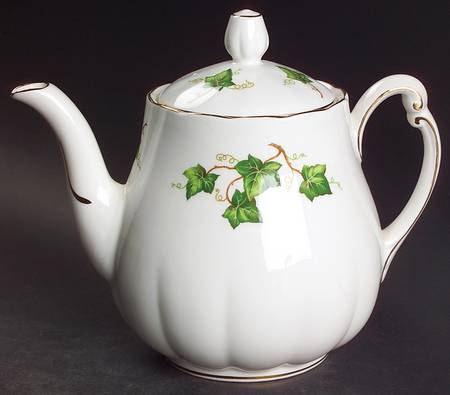 Ivy Leaf Teapot & Lid