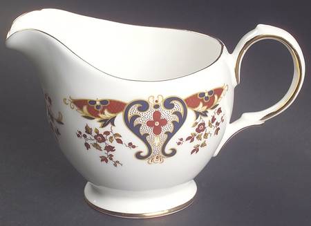 Royale Creamer