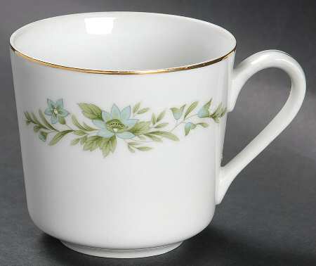 Garlands of Glory Flat Cup