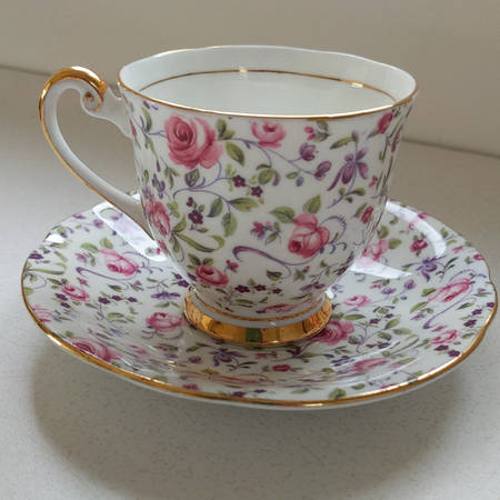 CN1 (England) Footed Cup & Saucer Set
