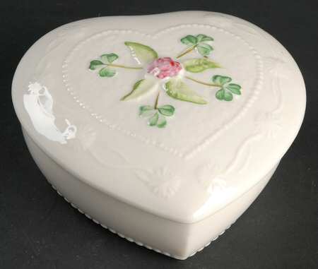 Trinket Boxes Heart Shape Box & Rose Lid