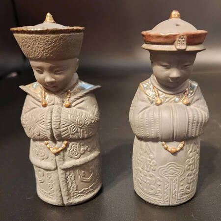 Tableware Salt & Pepper Set by Lladro