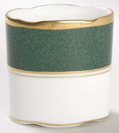Athlone Green Cigarette Holder
