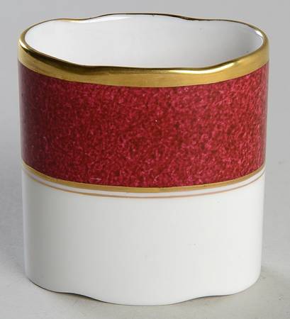Athlone Marone (Ruby) Cigarette Holder