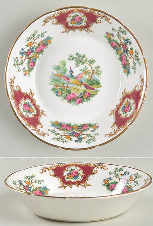 Broadway Marooon (Scalloped) Fruit/Dessert (Sauce) Bowl