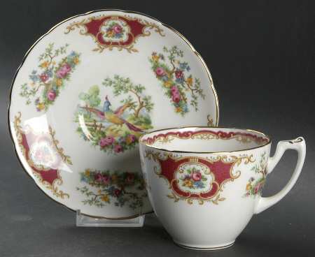 Broadway Marooon (Scalloped) Oversized Cup & Saucer Set