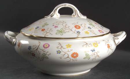 Brookdale  Round Covered Vegetable