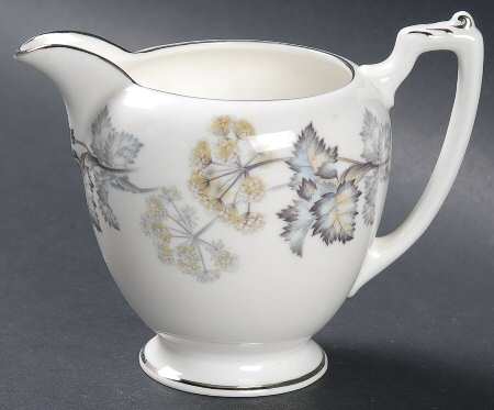Camelot Mini Creamer