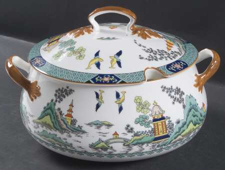 Chinese Willow Tureen &  Lid