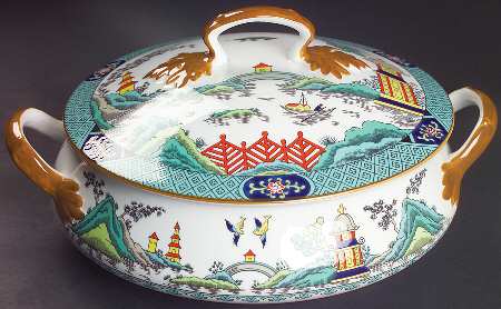 Chinese Willow Round Covered Vegetable