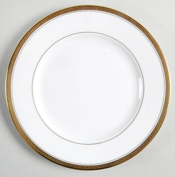 Elite Gold Luncheon Plate