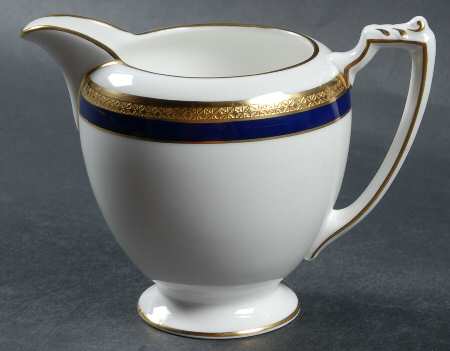 Elite Royale Creamer