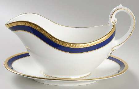 Elite Royale Gravy Boat & Underplate