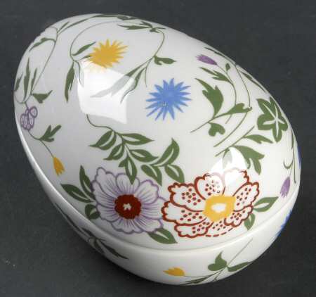 Flourish Medium Egg Box & Lid