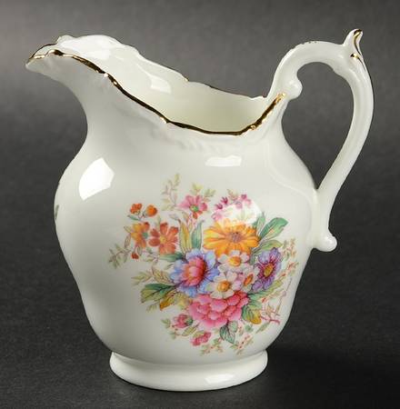 Fragrance (9504, Raised Edge) Mini Creamer