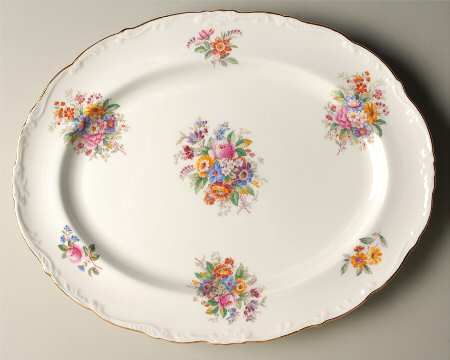 Fragrance (9504, Raised Edge) 15" Oval Serving Platter