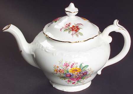Fragrance (9504, Raised Edge) Teapot & Lid