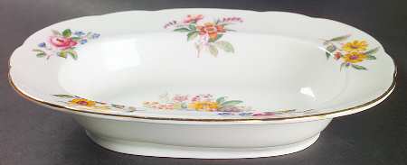 Fragrance (9054, Not Raised, Scalloped) 8" Oval Vegetable Bowl