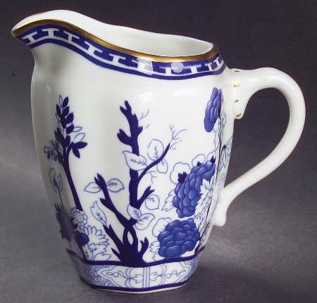 Indian Tree Blue Creamer
